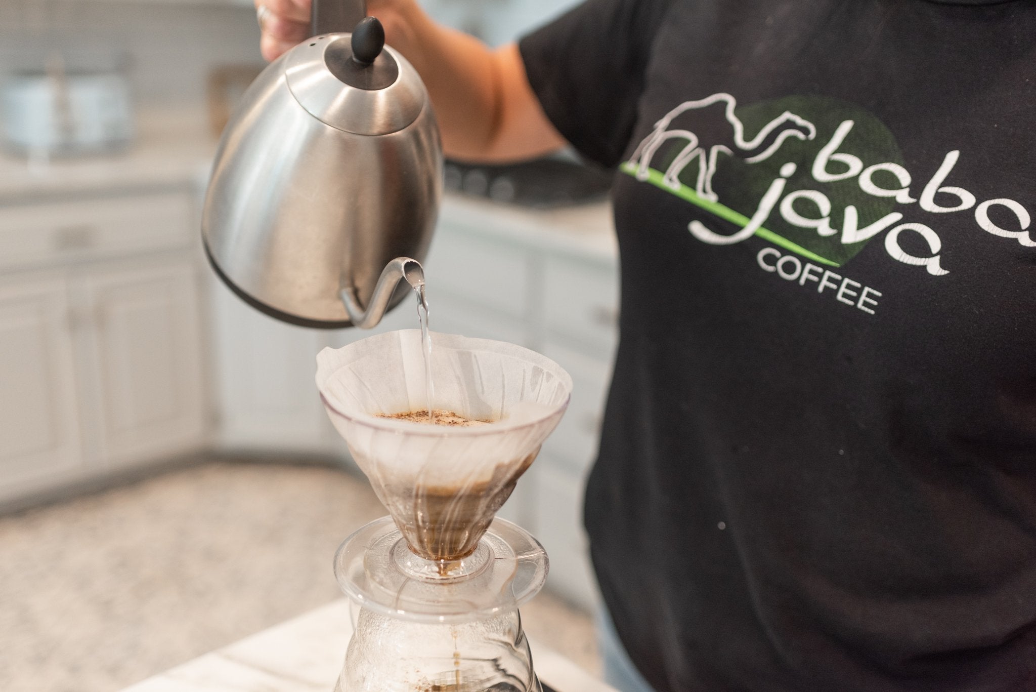How To: Make Coffee in an AeroPress – Baba Java Coffee